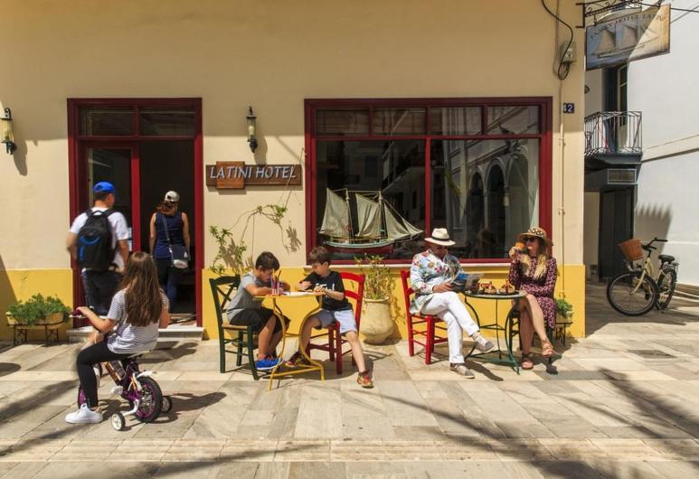 Latini Family Hotel Nafplio Exterior photo