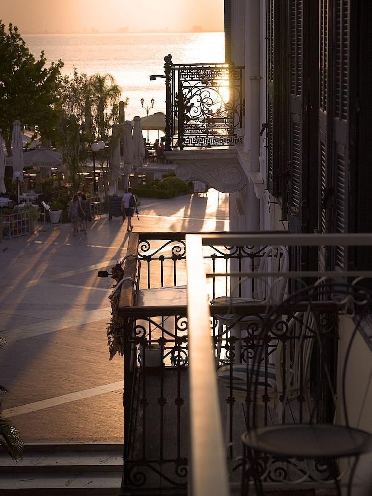 Latini Family Hotel Nafplio Exterior photo